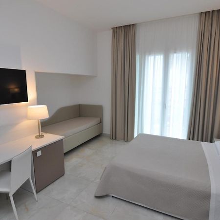 פורטו צ'זראו Onda B&B מראה חיצוני תמונה